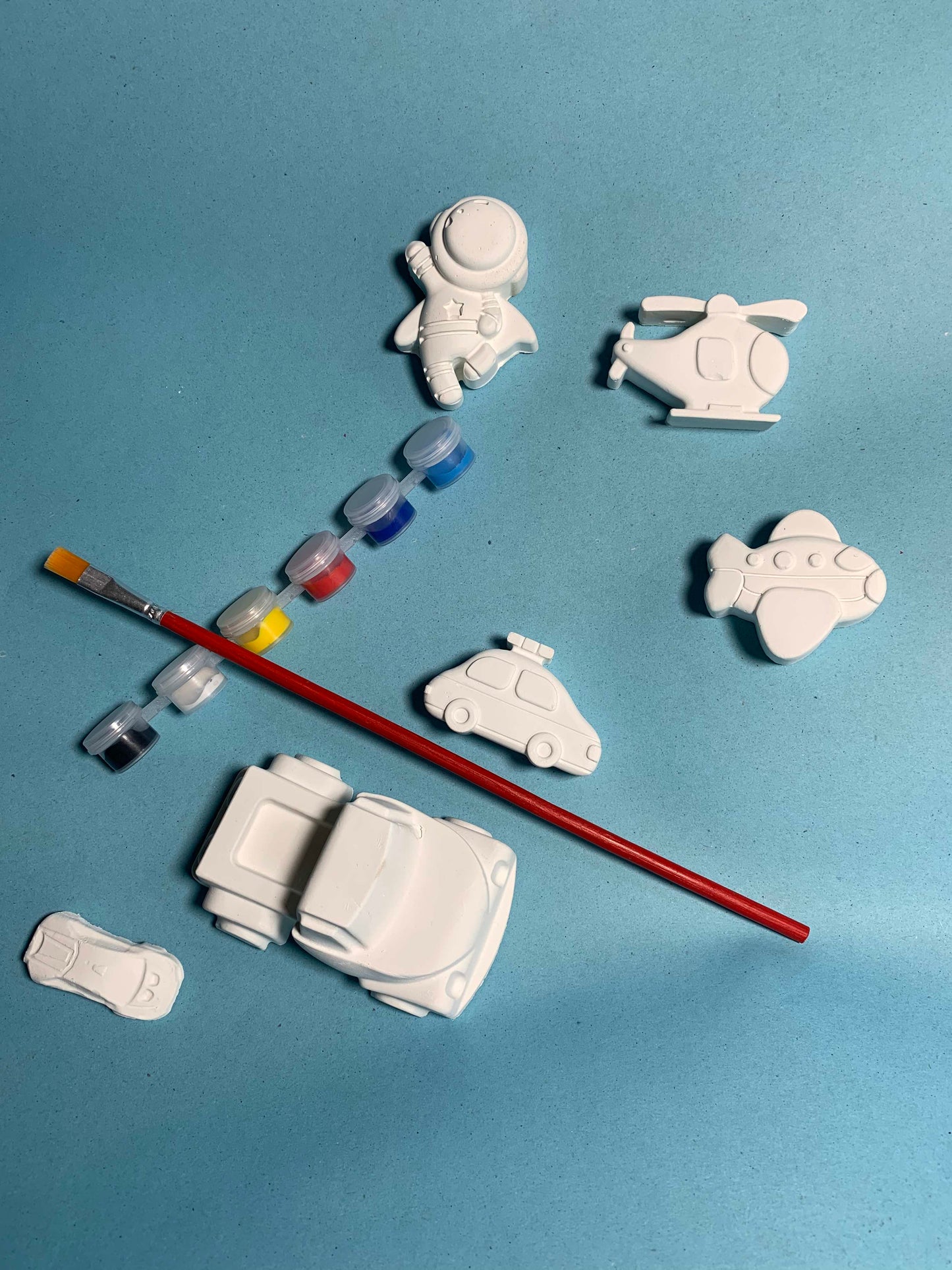 The Universal Set - Pack of 8 Pieces